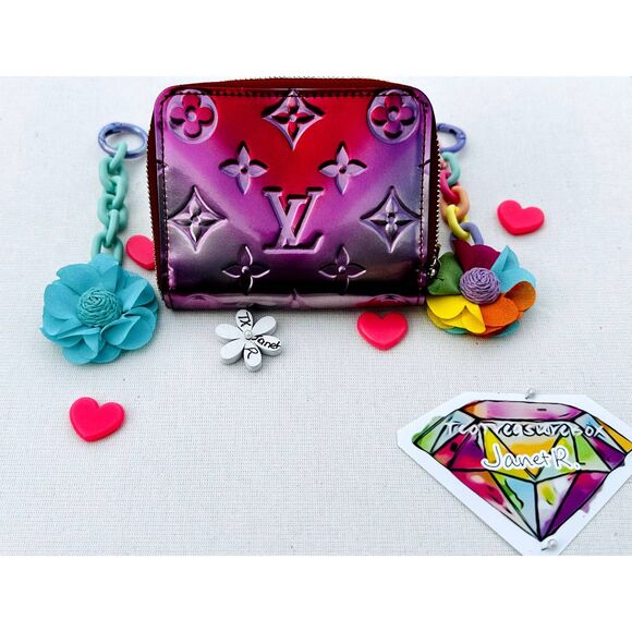 Louis Vuitton Metallic Vernis Degrade Zippy Wallet - Picture 2 of 6